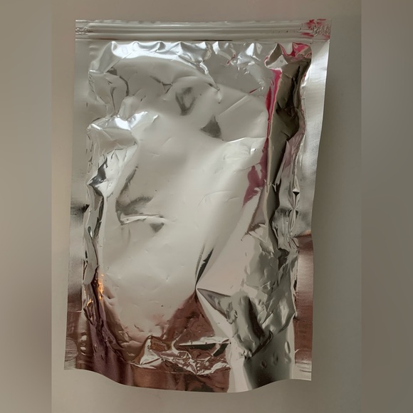 New Scentsy Sugared Strawberry Room Spray & Car Air Freshener Scent Circle🍓🩷🍓 - Picture 3 of 3